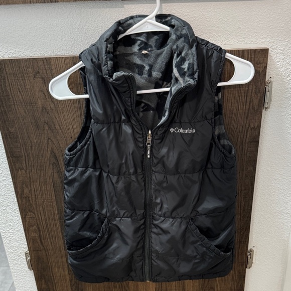 Columbia Charcoal Quilted Vest - Picture 1 of 2